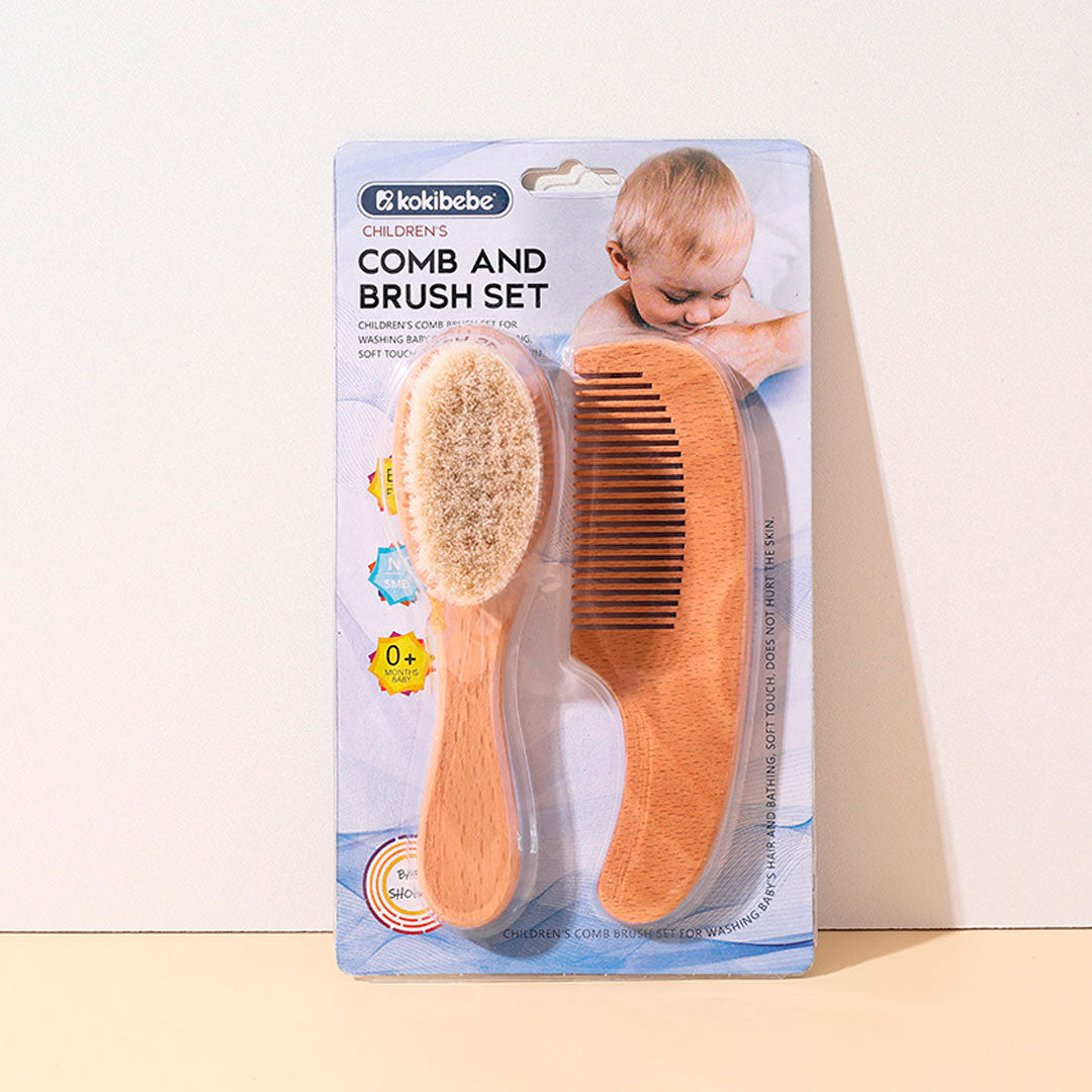 Set x2 piezas de peine y cepillo en bambú para bebé, juego para el cuidado del cabello, con mango ergonómico, hecho en madera suave - Kokibebe