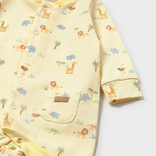 Pijama estampada con pies y gorrito a juego - Mayoral