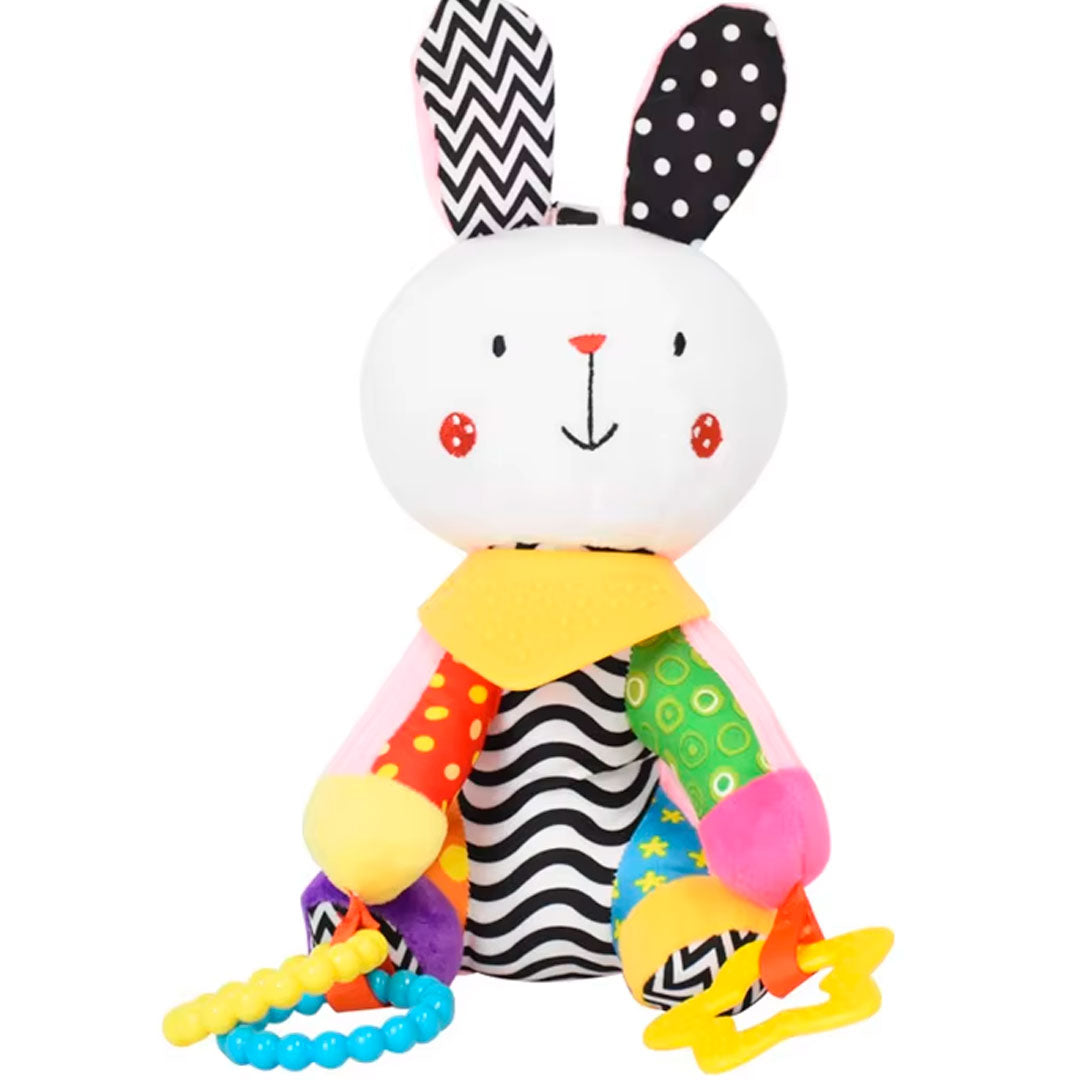 Sonajero peluche con bandana de rascaencias suave, móvil para colgar, hecho en material suave hipoalergénico, diseño y colores llamativos, con cascabel y mordedor