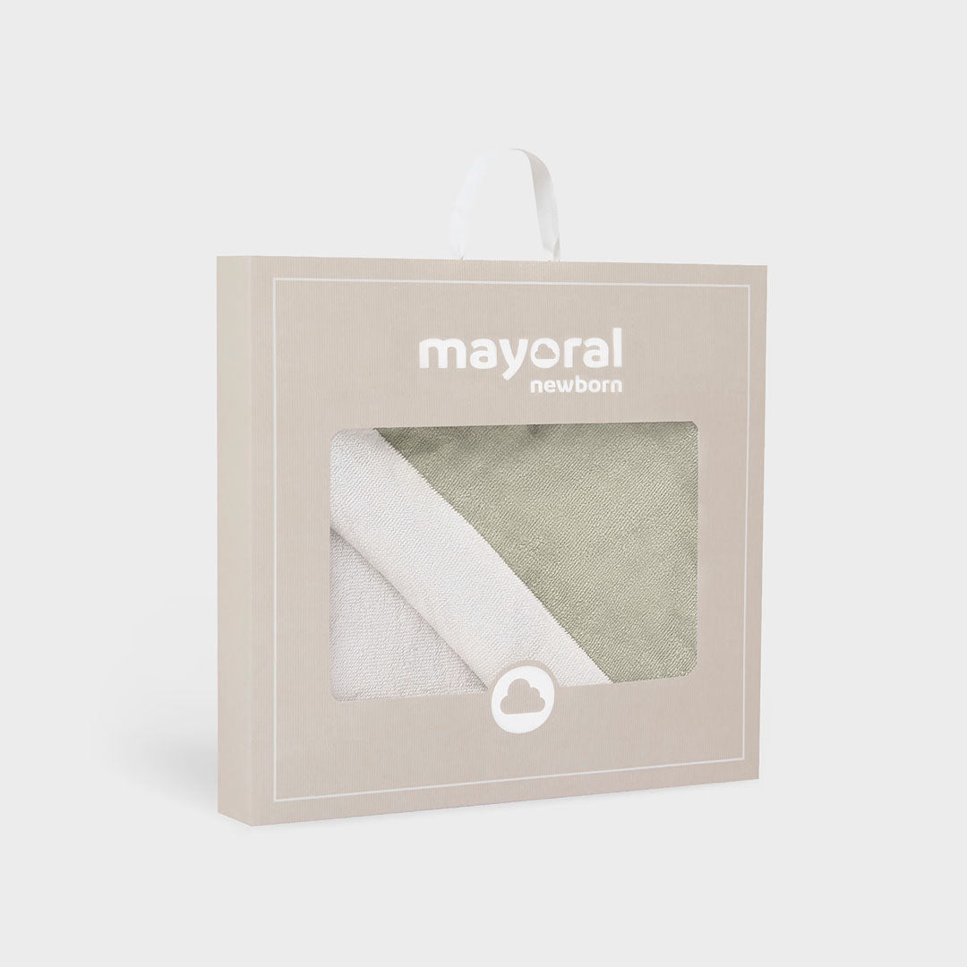 Toalla con capucha 100% algodón para bebé, tipo capa de diseño envolvente con la que podrás secar y abrigar a tu bebé, con diseños divertidos, gran suavidad al contacto con la piel - Mayoral