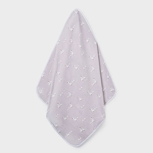 Toalla con capucha diseño gris cisnes estampados - Mayoral