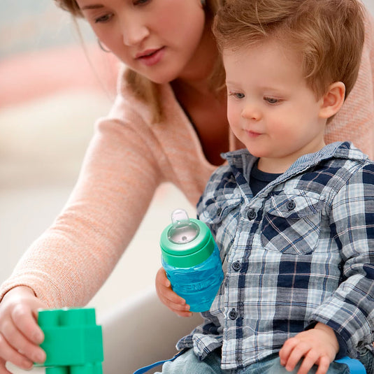 Vaso para jugo con boquilla suave, vaso de 260ml con boquilla en silicona 100% libre de BPA, con sistema para beber a sorbos - Philips Avent