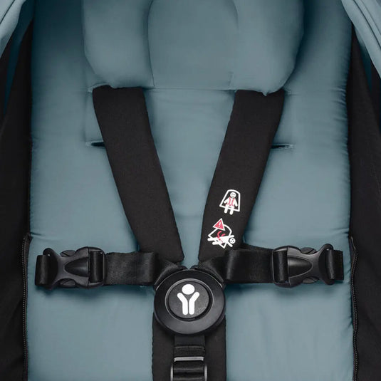 Pack moisés recién nacido 0+ para coche YOYO3, con arnés de 5 puntos y capota anti-UV, desde el nacimiento hasta los 9 kg - Stokke