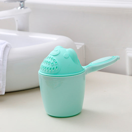 Regadera de cascada para bebé, taza de enjuague de champú, con diseño adorable, superficie lisa, con color brillante